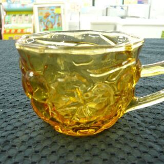 SOGAガラス カップ＆ソーサー ペアセット アンバーカラー 琥珀色 ブドウ柄 札幌 西岡店の画像