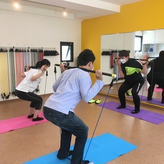 【１レッスン３０分】チューブトレーニング特化型の部分引き締め専門スタジオ！の画像