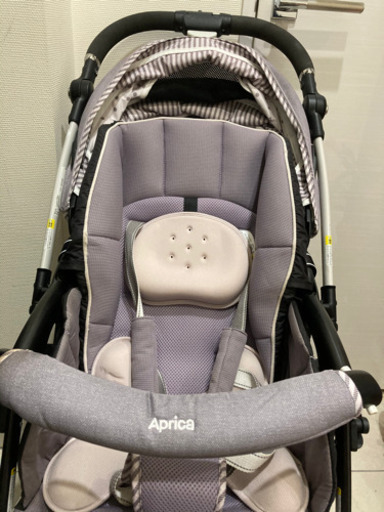 アップリカ　ラクーナビッテ　ベビーカー