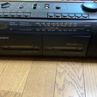 Wカセットラジカセの画像