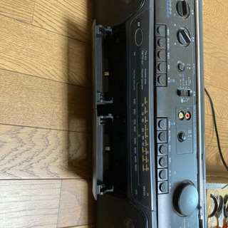 Wカセットラジカセの画像