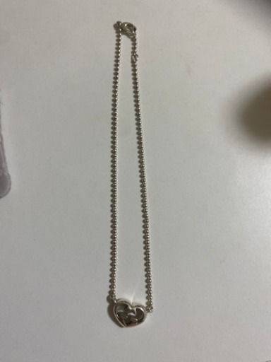 GUCCI ハートネックレス