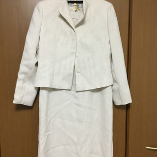 入学式ママスーツ 白