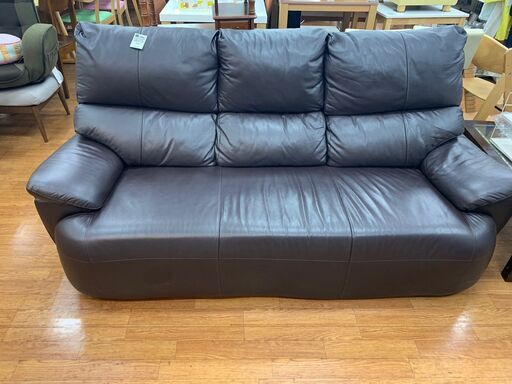 【ニトリ】ハイバックレザーソファ有ります！！