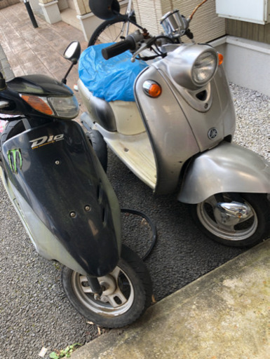 不動車 原付き二台