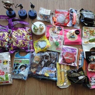 クロネコヤマト ノベルティグッズ & 木彫りの写真ホルダー3個セット （オマケ付き）の画像