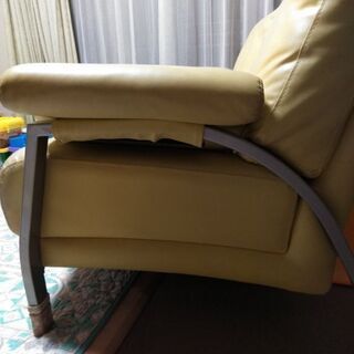 二人掛けソファー　あげます　(取り引き中)の画像