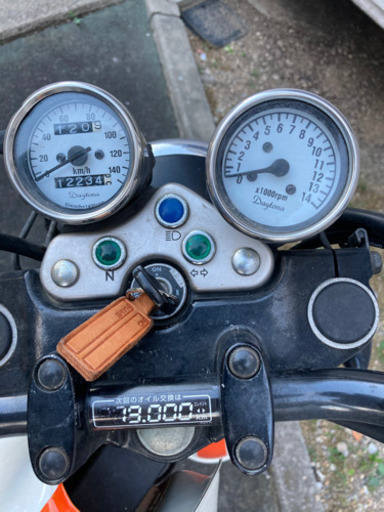 ■スズキ　グラストラッカー 250 自賠責2年半　シングル　ネイキッド　クラッシック　カフェ