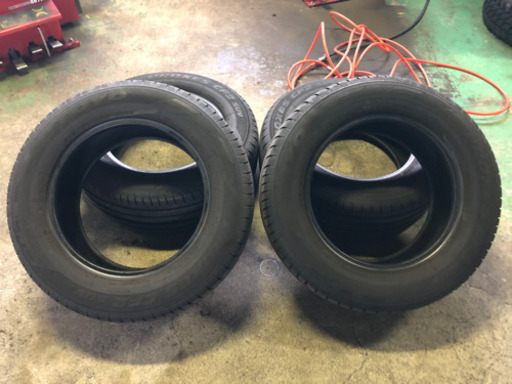 トーヨー　215/65R16 エクストレイル外し　他SUV