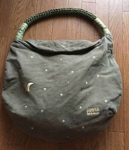 CAMPER(カンペール) バッグ　カーキ　H40×W49×D2