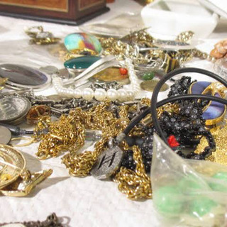楽器やオーディオ、お酒、時計等さまざまな商品の買取！ − 青森県