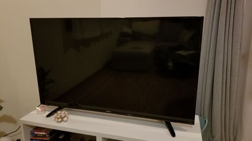 ハイセンス　49インチテレビ FHD