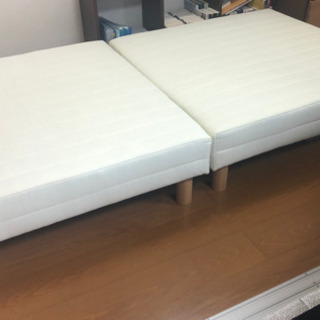 お部屋に合わせて！シングル脚付マットレス☆