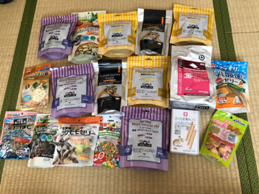 フクロモモンガ　フード、ゲージなど