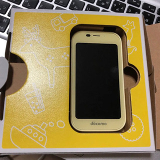 キッズケータイ　新品・未使用品　最新機種　イエロー