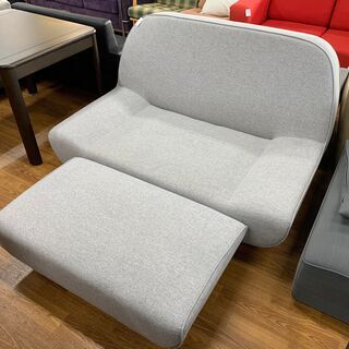 2人掛けソファー　グレー　オットマン付　売場展開中！！！
