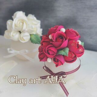 粘土のお花でフラワーアレンジの画像