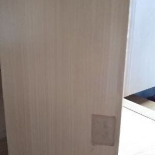 収納棚の画像