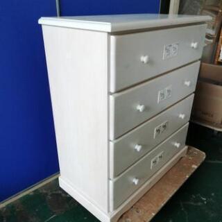 タンス　4段チェスト　の画像