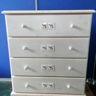 タンス　4段チェスト　