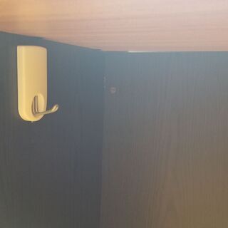 大塚家具　木製大型机　本立て、パソコン2台余裕で置けます❗の画像