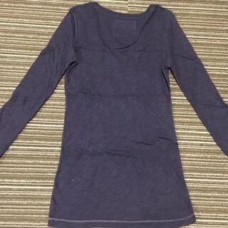 【美品】アメリカンイーグル カットソー　Mサイズ相当の画像