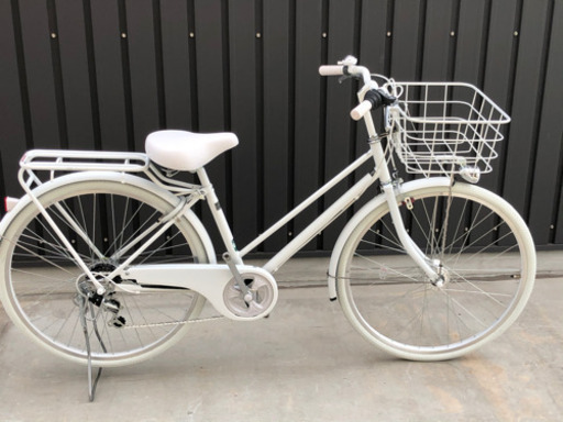 新車☆オシャレ　真っ白なシティーサイクル 26インチ LEDオートライト　6段変速
