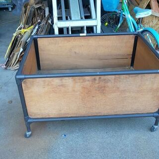 荷車  引き取りに来れる方