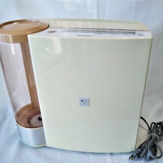 加湿器（除菌イオンによるカビ菌除去機能付き）