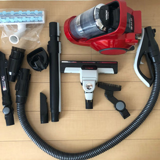 美品です！日立　サイクロン掃除機