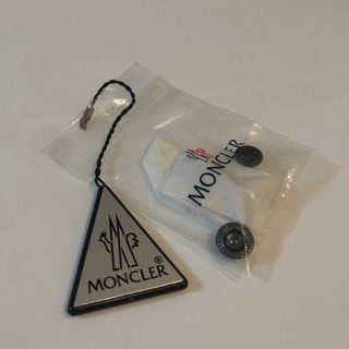 MONCLER【中古美品】