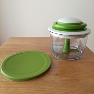 chef'n VeggiChop スピードみじん切り器 ルッコラ