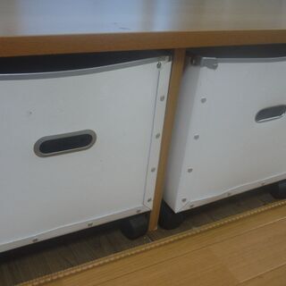 収納ラックの画像