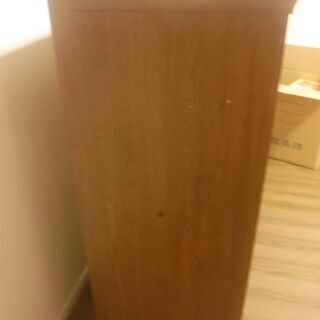 シェルフ　茶色の画像