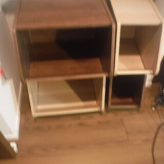 収納ケース　大・小の画像