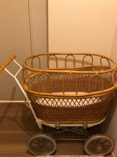 プスプス　乳母車