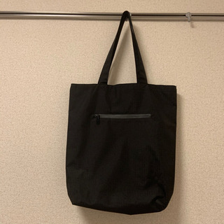 ほぼ新品　トートバッグ 