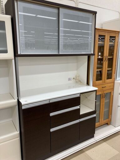 ニトリ 2枚扉カップボード スライド