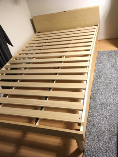 セミダブル　ベッド　すのこ　コンセント付き　耐荷重200kg