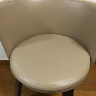 【取引予定の方、決定】回転式ダイニングチェア4脚(ダイニングテーブルあり)の画像
