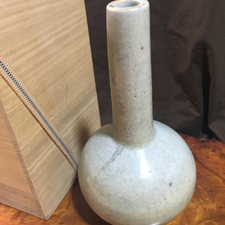 李朝 白磁鶴首花生の画像