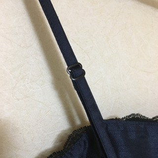 結婚式 パーティードレス 紺色の画像
