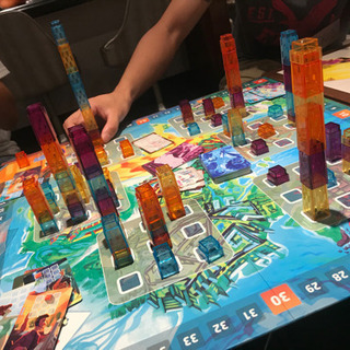 ボードゲームで遊んでみんなとわいわいしよう！