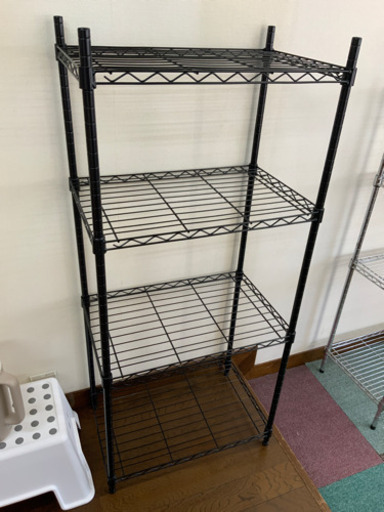お取引き中です！！小さめスチールラック　物置き　黒です^ - ^