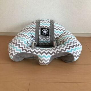 HUGABOO　赤ちゃんのイス