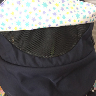無料！ 9月末までの掲載 アップリカ ベビーカー カルーン 星柄 中古 の画像