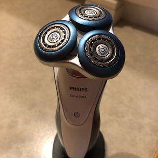 Philips髭剃り Series7000 中古の画像