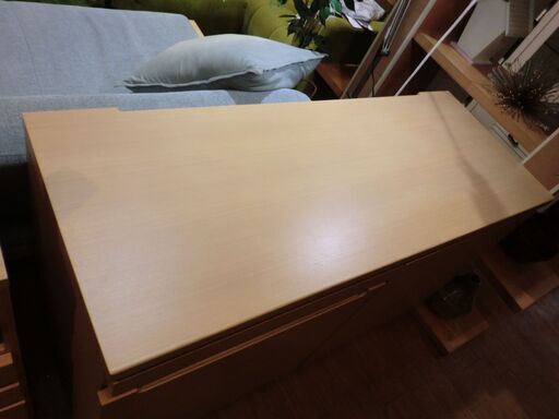 【中古美品】自社配送＆設置可能　テレワークに最適！デスク＆収納椅子