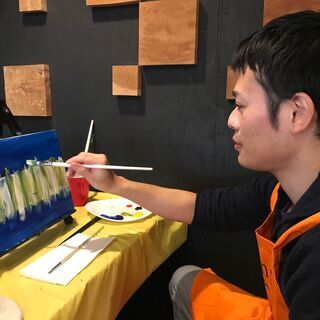 お酒を飲みながら絵を描くニューヨーカー気分のペイントパーティー（渋谷） の画像