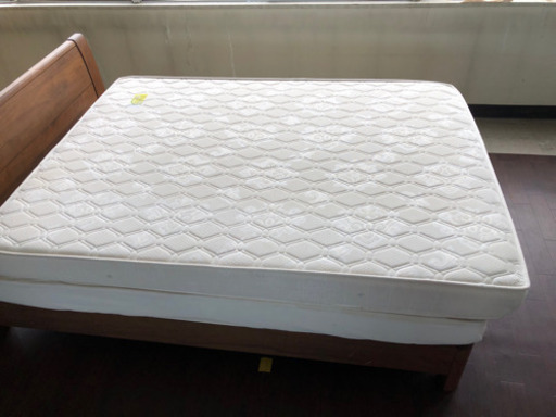 値下げしました。マニフレックス モデル246 ダブル　ほぼ未使用